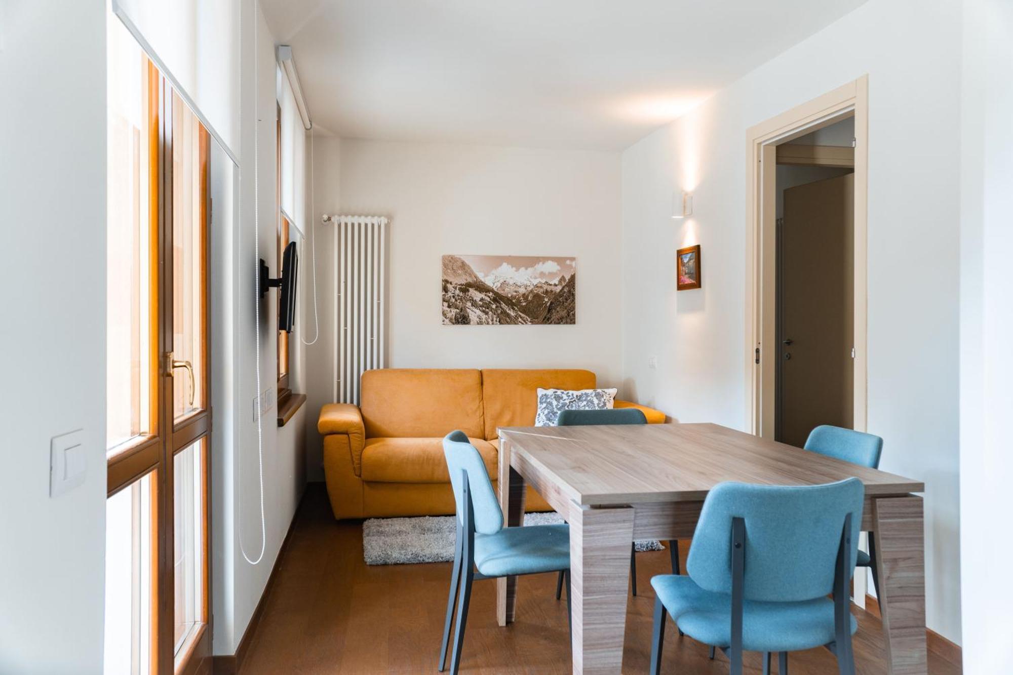 Maison Poluc Hotel Apartments ชัมโปลุก ภายนอก รูปภาพ